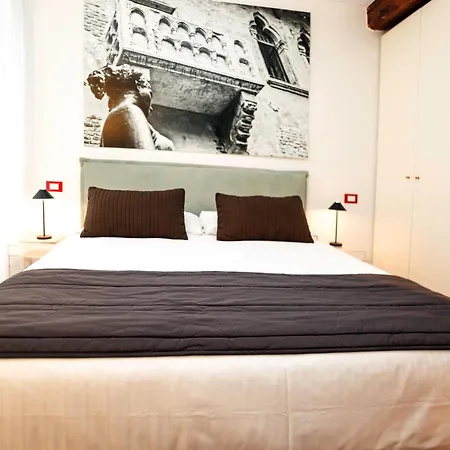 Nice Apartment Verona דירה